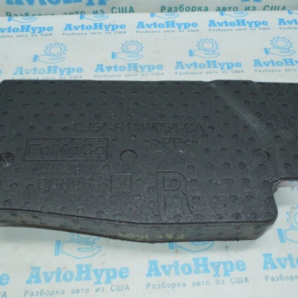 Пенопласт багажника правый Ford Escape MK3 13- CJ54-R13W054-CA