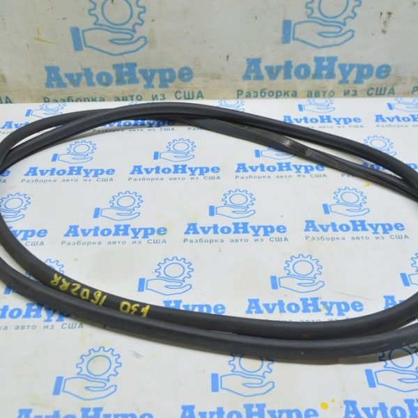 Уплотнитель двери зад прав BMW 3 F30 12-19 51-35-7-258-330