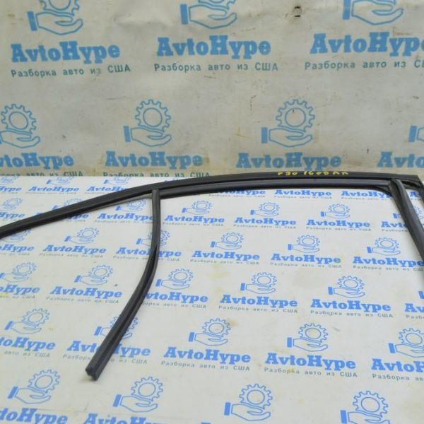 Уплотнитель стекла зад прав BMW 3 F30 12-19 51-35-7-414-534