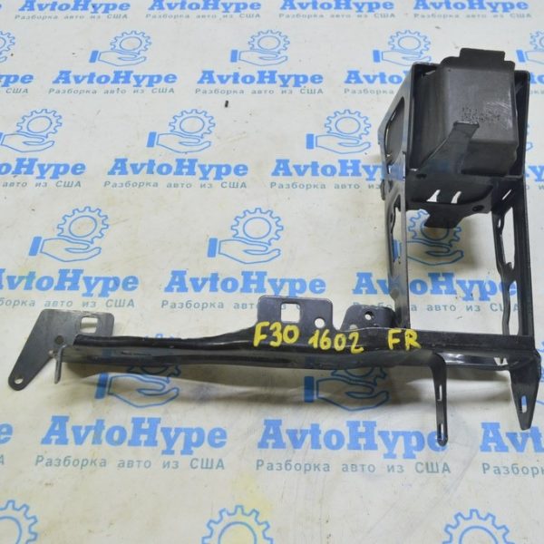 Кронштейн крепления фары правый BMW 3 F30 12-19 51-64-7-245-792