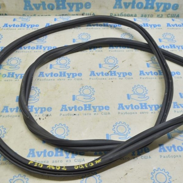Уплотнитель крышки багажника BMW 3 F30 12-19 51-76-7-292-307