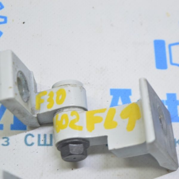 Петля двери верхняя перед лев BMW 3 F30 12-19 41-51-7-284-533