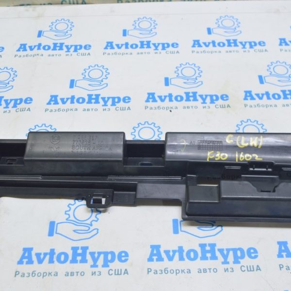 Кронштейн порога левый средн часть BMW 3 F30 12-18 51-77-7-256-917