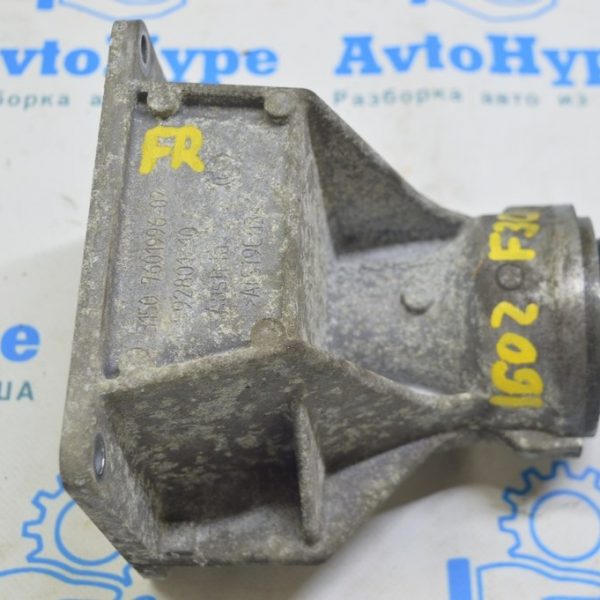 Опора переднего редуктора BMW 3 F30 12-18 31507601995
