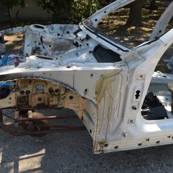 Четверть передняя левая BMW 3 F30 12-19 (02) белая 41-00-7-377-915