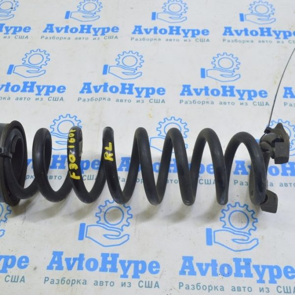 Пружина задняя левая BMW 3 F30 12-18 awd 33 53 6851727