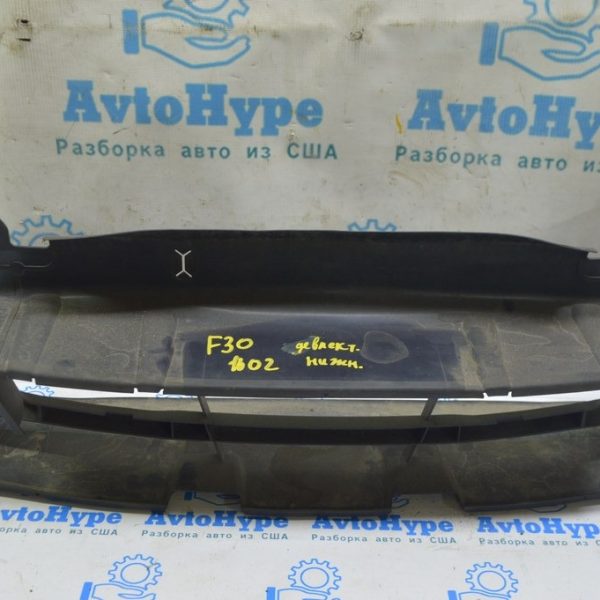 Воздуховод радиатора нижний BMW F30 17-18 B46 без радара 51747401233