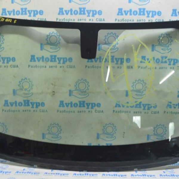 Лобовое стекло BMW 3 F30 12-19 (02) скол  51-31-7-258-066