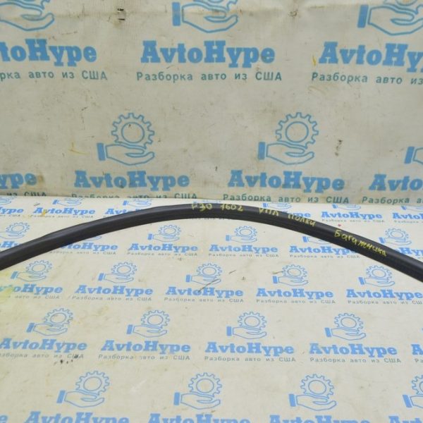 Уплотнитель задней полки BMW 3 F30 12-18 черная 51-47-7-240-785