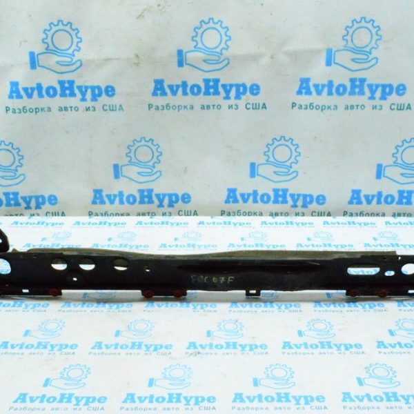 Планка телевизора нижняя Ford Focus mk3 11-18 8V6Z-16138-B