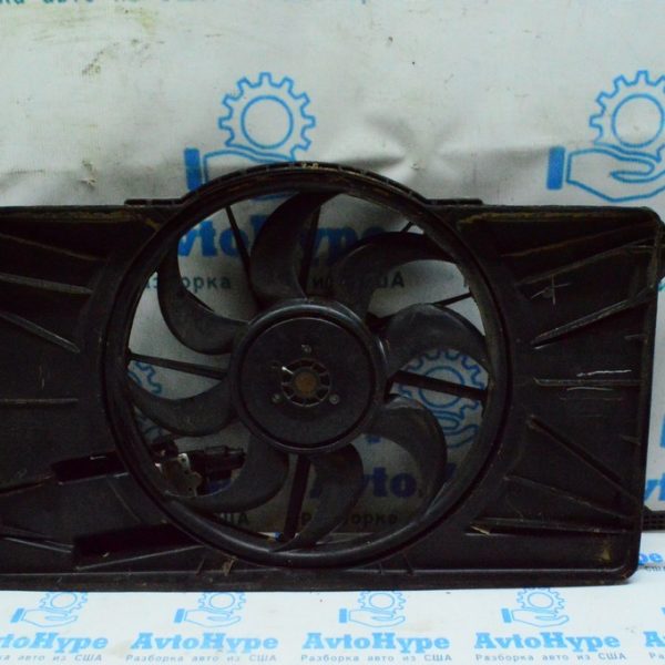 Диффузор кожух радиатора в сборе Ford Focus mk3 11-18 2.0 (07) с блоком управления CV6Z-8C607-R