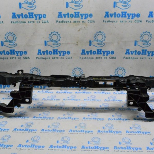 Планка телевизора верхняя Ford Focus mk3 11-18 usa CM5Z-8A284-A