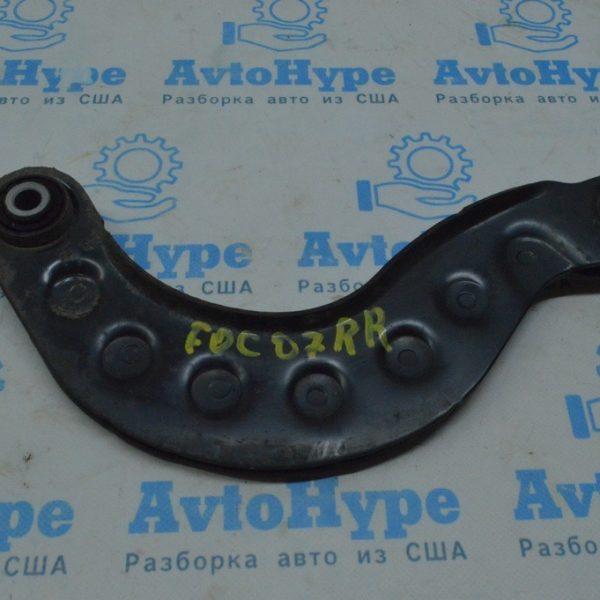 Рычаг верхний зад прав Ford Focus mk3 11-18 (07) AV6Z-5500-B