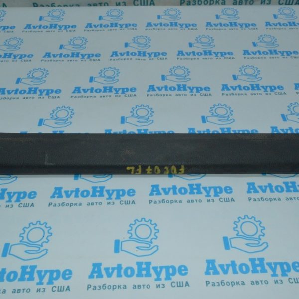 Накладка порога перед лев Ford Focus mk3 11-18 черн CV6Z-5413209-AB