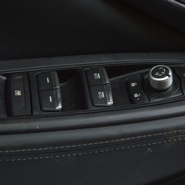 Управление стеклоподъемником перед лев Subaru Forester 19- SK 83071SJ090