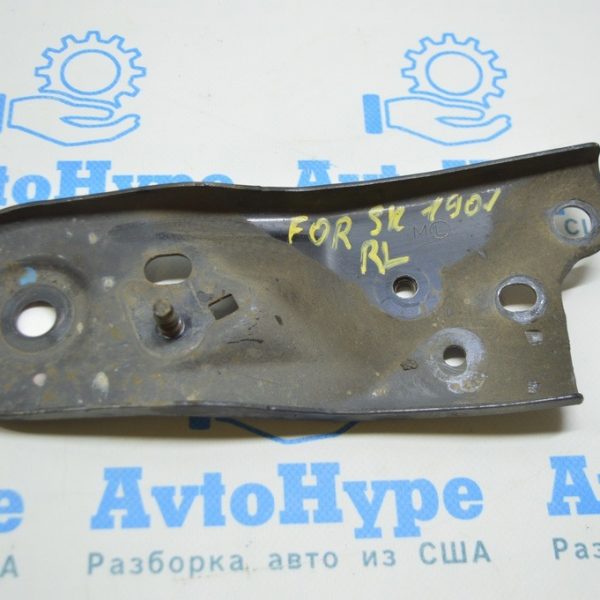 Лопух заднего подрамника задний левый Subaru Forester 19- SK 20157FL010