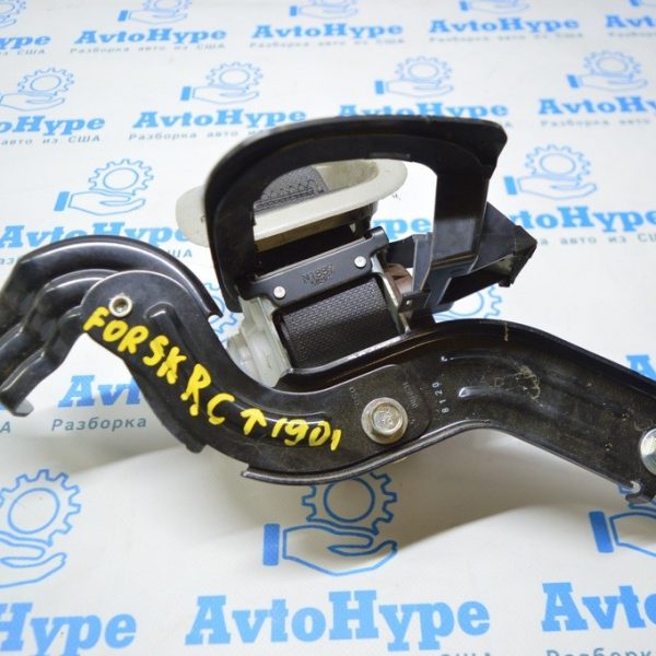 Ремень безопасности задний центр Subaru Forester 19- SK 2 64680SJ010VH