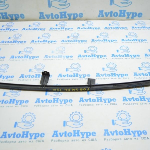 Направляющая стекла двери передней левой Subaru Forester 19- SK передняя 61240SJ111