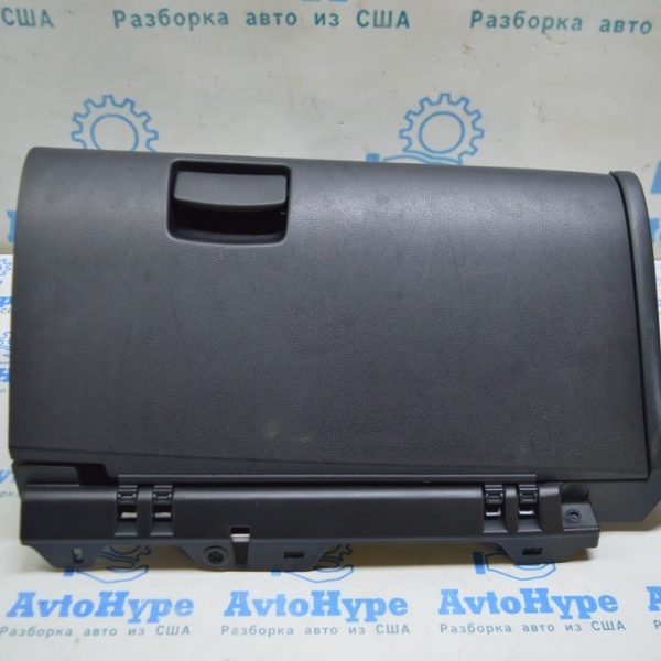 Перчаточный ящик, бардачок Subaru Forester 19- SK 66121FL020VH