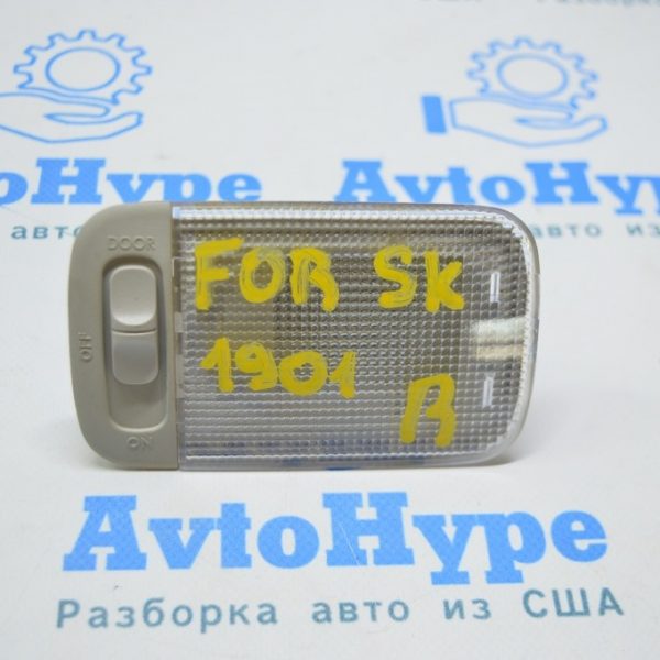 Плафон освещения задний Subaru Forester 19- SK под люк, серый первый