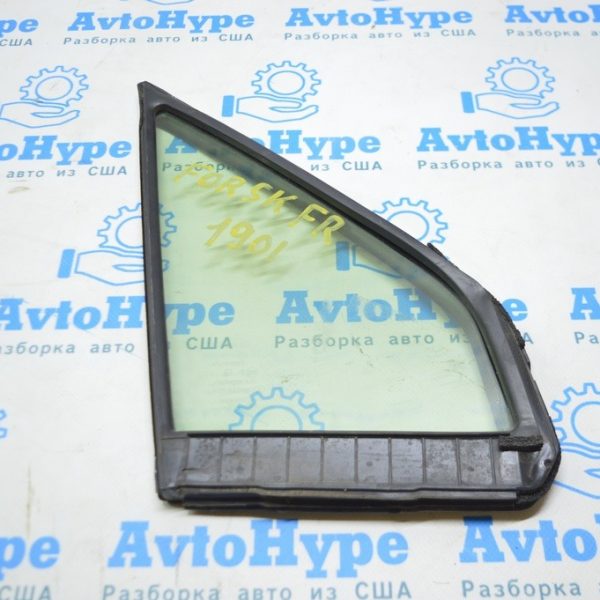 Стекло двери треугольник с уплотнителем переднее правое Subaru Forester 19- SK 61012SJ100 61012SJ100