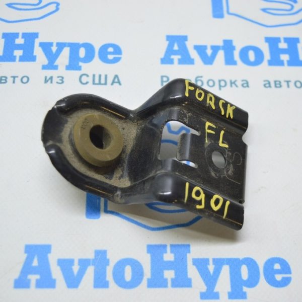 Кронштейн радиатора верхний левый Subaru Forester 19- SK 45124SJ000