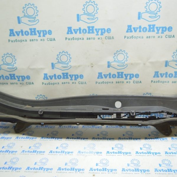 Решетка дворников (пластик) Subaru Forester 19- SK 91419SJ031