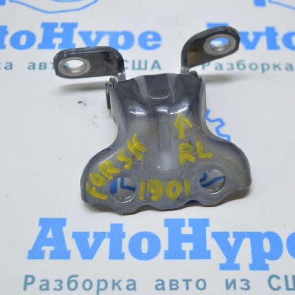 Петля двери верхняя зад лев Subaru Forester 19- SK 60479SJ010