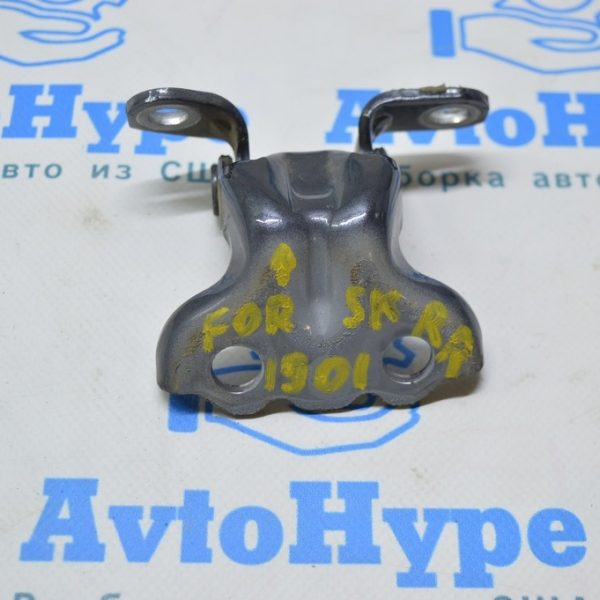 Петля двери верхняя зад прав Subaru Forester 19- SK 60479SJ000