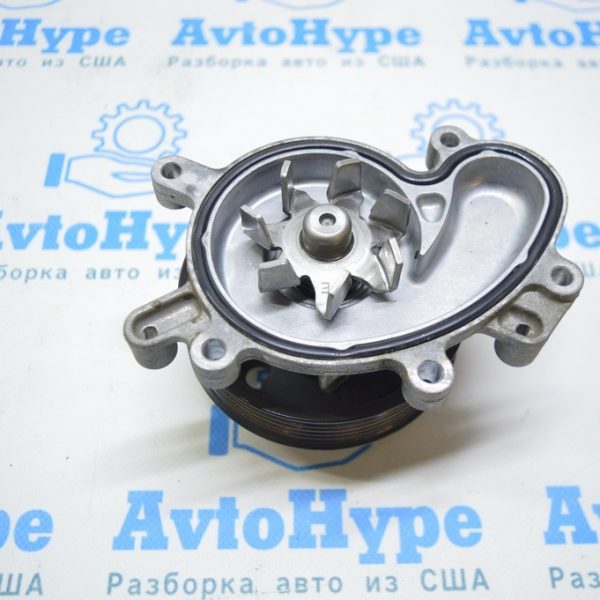 Помпа водяная Subaru Forester 19- SK 21110AA770 21110AA770