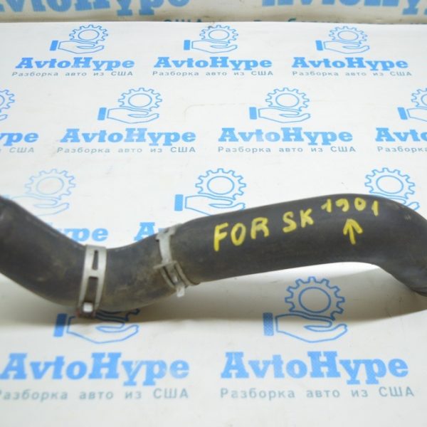 Патрубок охлаждения верхний Subaru Forester 19- SK 45161SJ000