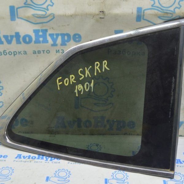 Форточка (глухое стекло) задняя правая Subaru Forester 19- SK (01) деф. резинки 65209SJ020