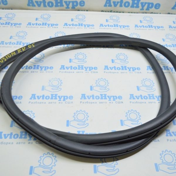 Уплотнитель дверного проема задний правый Ford Fusion mk5 13-20 GS7Z-54253A10-A