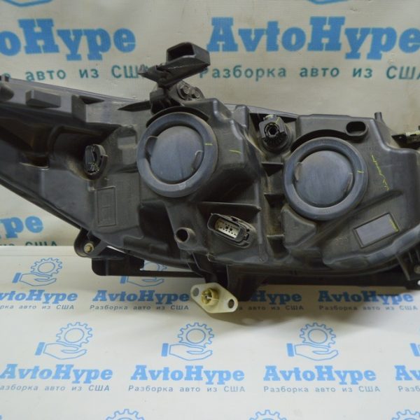 Крепление фары лев Ford Fusion mk5 13-16 низ, ромб ds73-13c151-ab