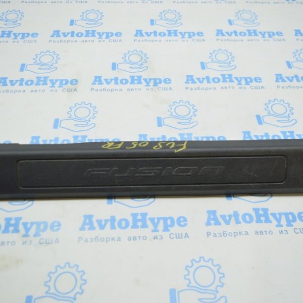 Накладка порога перед прав Ford Fusion mk5 13- черн DS7Z-5413208-AB