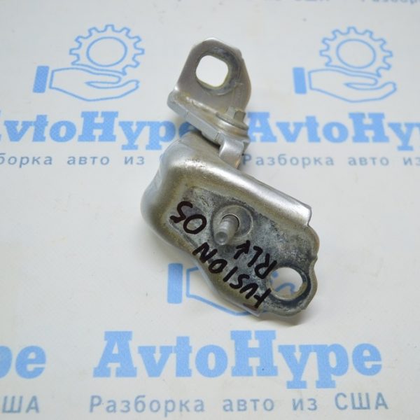 Петля двери нижняя задняя левая Ford Fusion mk5 13-20 DS7Z-5426811-B
