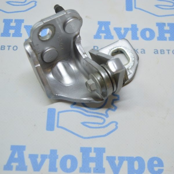 Петля двери верхняя задняя левая Ford Fusion mk5 13-20 BB5Z-7826801-C