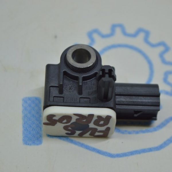Датчик подушки безопасности задний правый Ford Fusion mk5 13-16 CP9Z-14B004-A