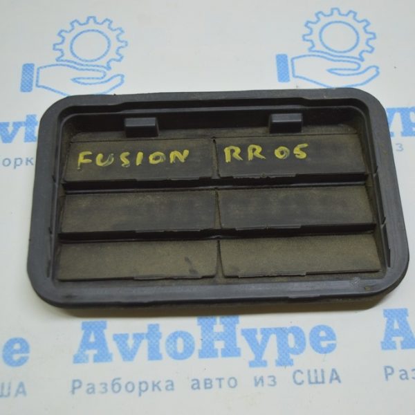 Щиток вентиляции правый Ford Fusion mk5 13- AG1Z-61280B62-A