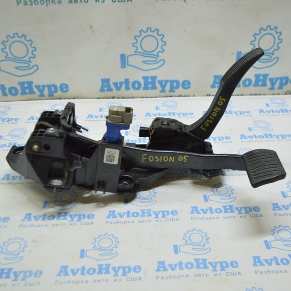 Педаль тормоза Ford Fusion mk5 FG9Z-2455-C