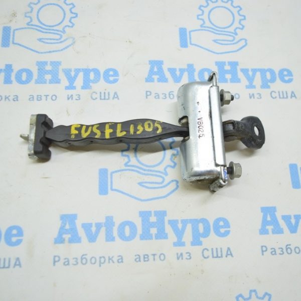 Ограничитель двери передней левой Ford Fusion mk5 13-20 DS7Z-5423552-B
