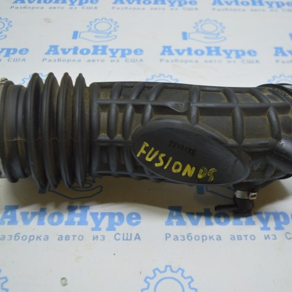 Воздуховод от фильтра Ford Fusion mk5 13- 1.5Т DS7Z-9B659-G