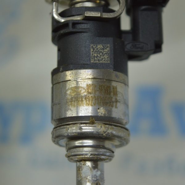 Форсунка (распылитель) Ford Fusion mk5 13- 1.5T DS7Z-9F593-DA