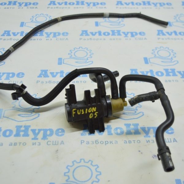 Электромагнитный клапан Ford Fusion mk5 13-20 1.5Т (05) с трубками cm5g-9f490-aa