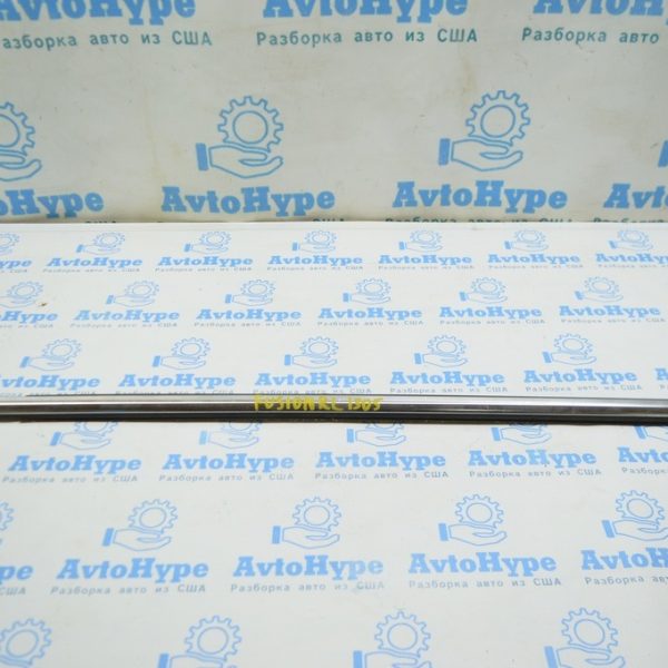 Молдинг дверь-стекло центральный задний левый Ford Fusion mk5 13-20 хром DS7Z-5425861-A