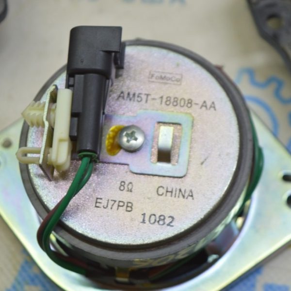 Динамик торпедо Ford Fusion mk5 13-20 SONY DS7Z-18808-H