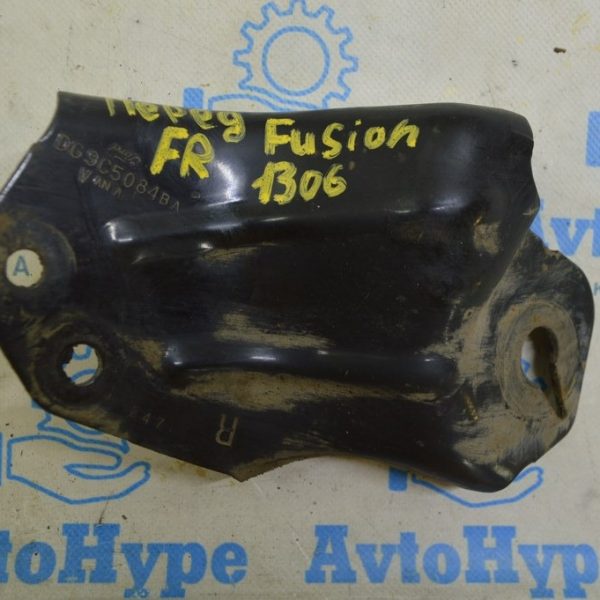 Кронштейн заднего подрамника правый Ford Fusion mk5 13- DG 9C5084BA