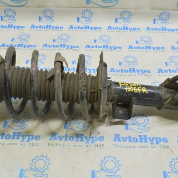 Стойка амортизатора в сборе передняя правая Ford Fusion mk5 13-20 2.0T, hybrid, plug-in (06) HG9Z-18124-L