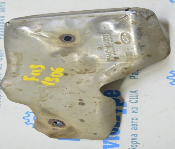 Изоляция выпускного коллектора Ford Fusion mk5 13- 1.5T 1.6T CB5E9N454AD