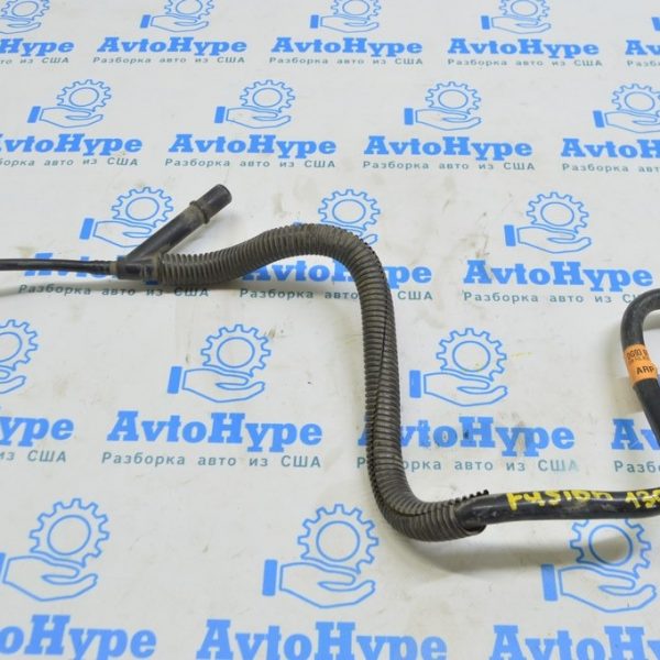 Топливная трубка Ford Fusion mk5 13-20 (06) DG939D333AC